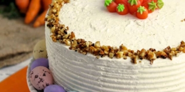 Receita do Bolo de Cenoura e Creme de Queijo