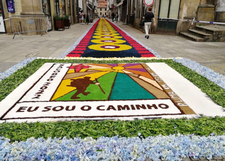 Deixe-se encantar com os tapetes floridos de Ponte de Lima e os sabores dos produtos regionais