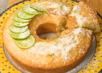 Receita do Bolo de Coco e Limão como nunca viu