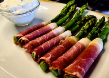 Receita de Espargos com Presunto