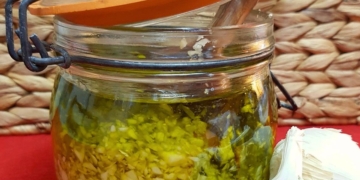 Receita de Azeite Aromatizado e Temperado
