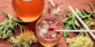 Preparação do Cordial de Flor de Sabugueiro