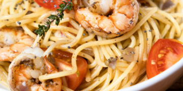 Para os amantes de camarão: 8 receitas criativas e saborosas