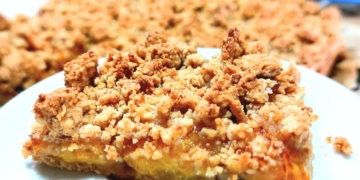 Receita de Crumble de Ameixa