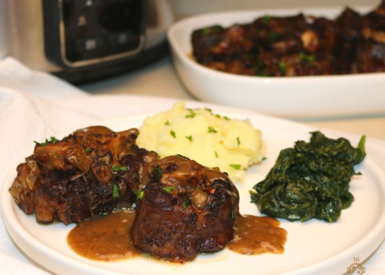 Receita de Rabo de Boi em Vinho Tinto