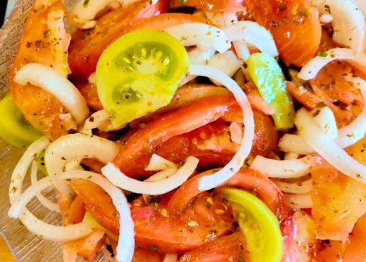 Receita da Salada de Tomate com Orégãos