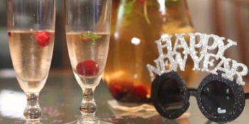 Receita imperdível da Sangria de Frutos Vermelhos 