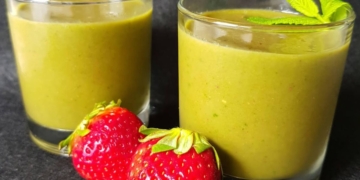 Receita do Smoothie de Espinafre com Morango e Banana