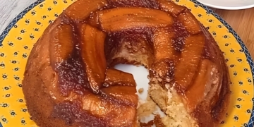 Aprenda a fazer a receita portuguesa de Bolo de Banana