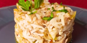 Receita de Arroz de Atum com Alho-Francês