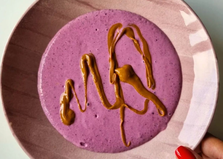 Receita do Batido de Frutos Vermelhos bem fresquinho