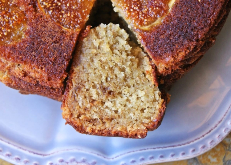 Receita do Bolo de Figos húmido e saboroso