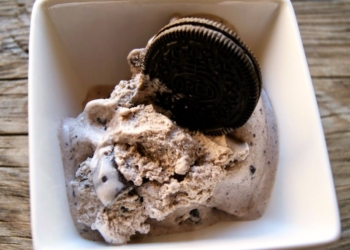 Receita do Gelado de Baunilha e Oreos