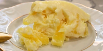 Receita da Sobremesa de Ananás com poucos ingredientes