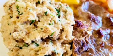 Receita da Açorda de Alho e Salsa