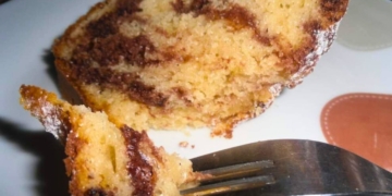 Receita do Bolo Mármore de Iogurte e Leite Condensado