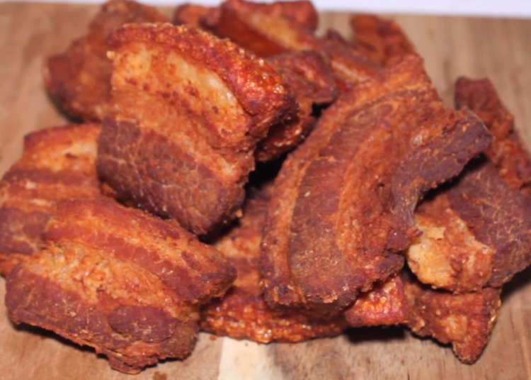 Receita de Torresmos à moda antiga