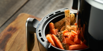 Mantenha a 'Air Fryer' limpa com estas dicas
