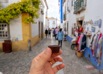 Ginja de Óbidos: Um Licor de História e Sabor