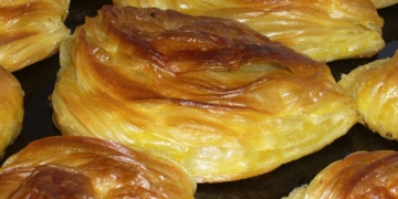Pastéis de Chaves: Uma Receita Centenária e Autêntica
