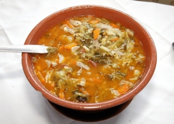 A História saborosa da tradicional Sopa Caramela