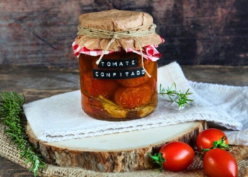 Receita super prática de Tomate Confitado
