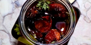 Receita de Tomate Seco em Azeite