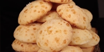 Pão de Queijo / Fábio Gomes