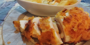 Receita de Peito de frango recheado empanado com chips