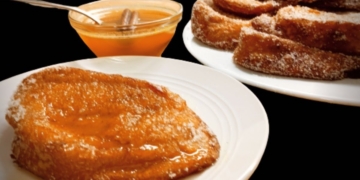 Receita das tradicionais Rabanadas com calda de laranja