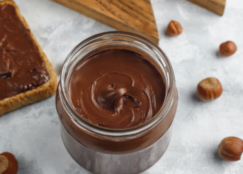 Nutella Lovers: Aprenda a fazer creme de avelã em casa
