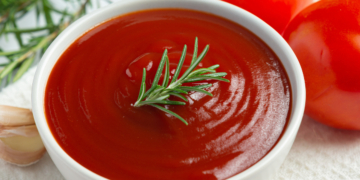 Aprenda a fazer Molho de tomate para juntar a massas ou panados