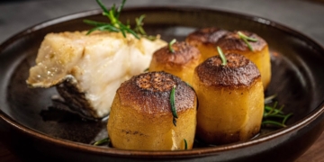 Receita de Bacalhau Assado com Batatas Fondant