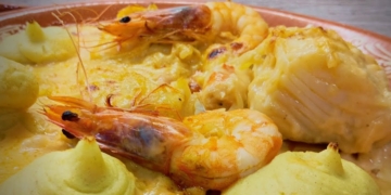 Receita de Bacalhau Cremoso com Camarão