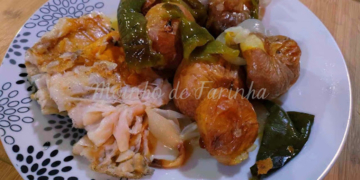 Receita de Bacalhau com batatas e pimentos