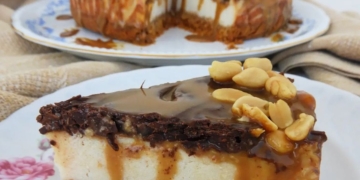 Receita especial de Cheesecake de Snickers