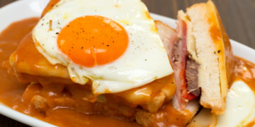 Receita de Francesinha à moda do Porto