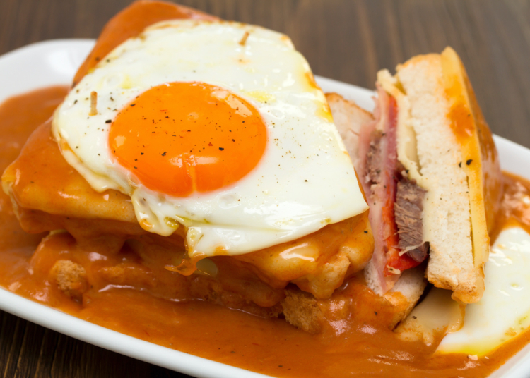 Receita de Francesinha à moda do Porto