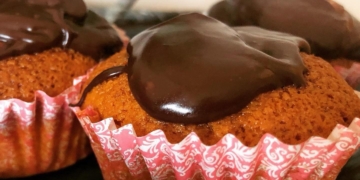 Receita de Queques de cenoura e laranja 100% vegetais
