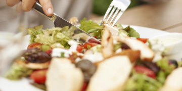 8 alimentos para ajudar ao equilíbrio digestivo