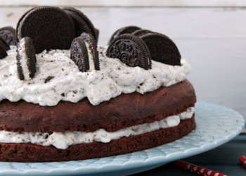 Receita de Bolo de Cacau e Oreo