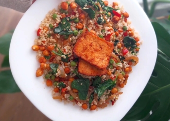Receita de Quinoa com vegetais e bifes de tofu