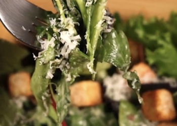 Receita de Molho para Salada César