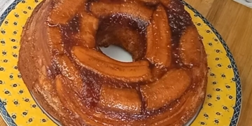 Receita de Bolo de banana Caramelizado