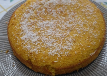 Receita de Bolo de Cenoura e coco super fofo