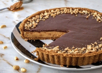 Tarte de Amendoim e doce de leite / Filipa Gomes