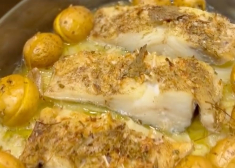 Fátima Lopes ensina a fazer Bacalhau no forno, uma receita da mãe