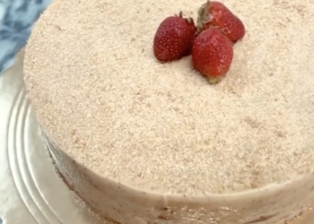 Aprenda os segredos do bolo de bolacha de Marco Costa