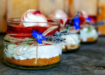 Receita original de Cheesecake com geleia