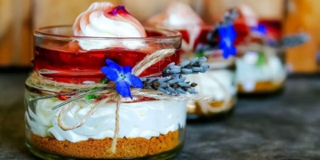 Receita original de Cheesecake com geleia
